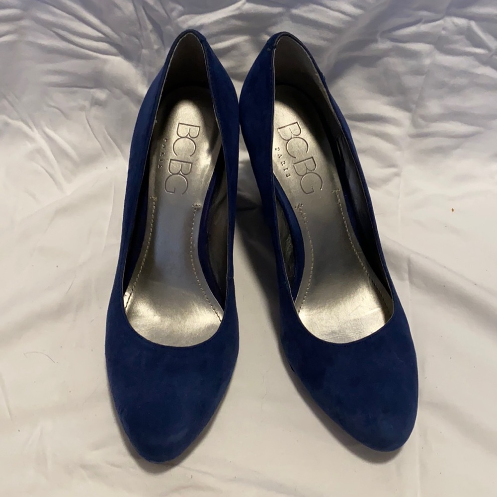 BCBG Navy Blue Suede Wedges